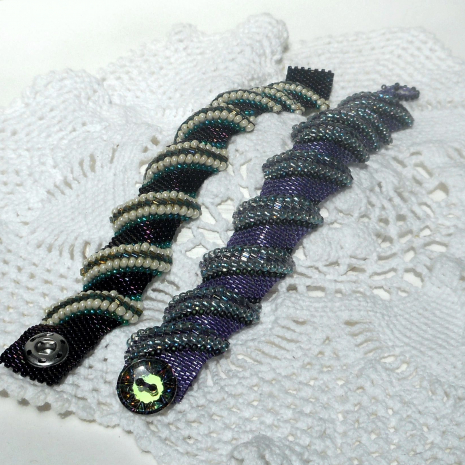 Beading tutorial Diagonal peyote bracelet